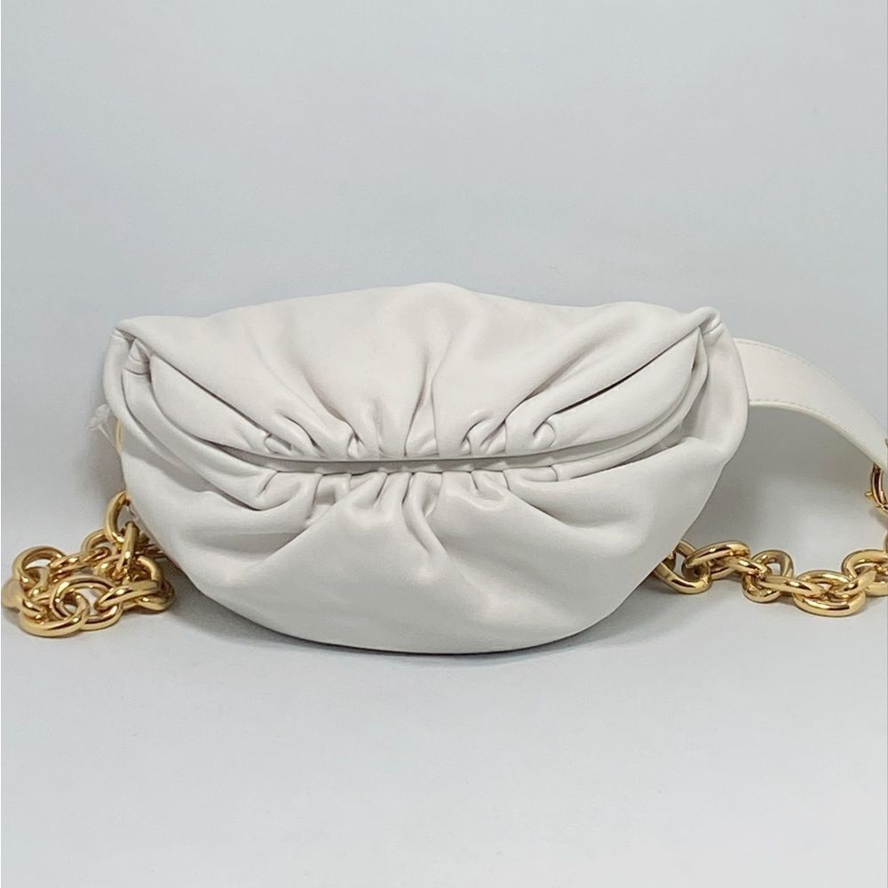 Bottega Veneta The Chain Pouch leather belt bag